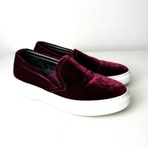 M. Gemi Red Burgundy Velvet Cericho Slip On Sneaker Size 38.5 8